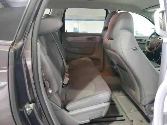 2017 CHEVROLET TRAVERSE LS  