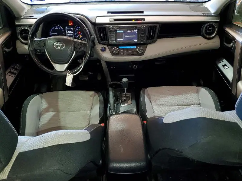 2018 TOYOTA RAV4   