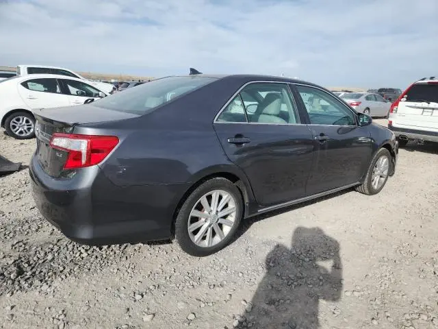 2012 TOYOTA CAMRY SE  
