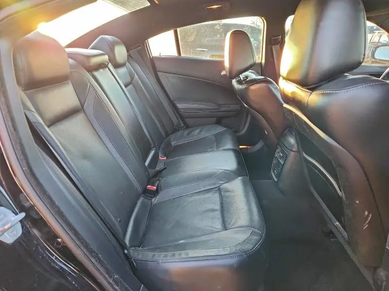 2016 DODGE CHARGER SXT  