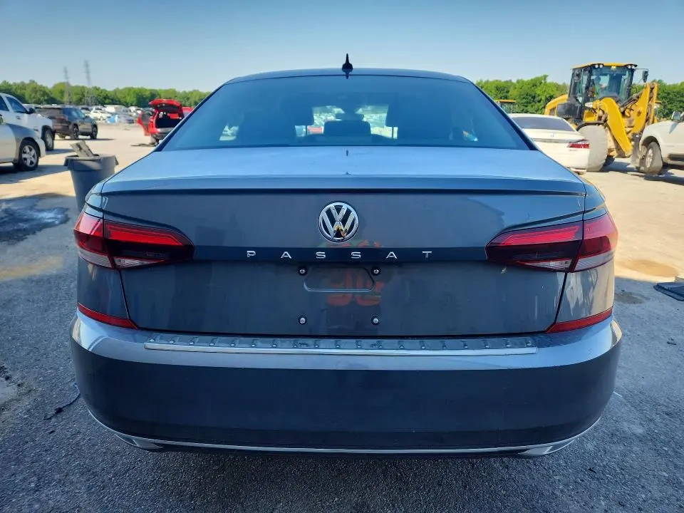 2021 VOLKSWAGEN PASSAT SE  
