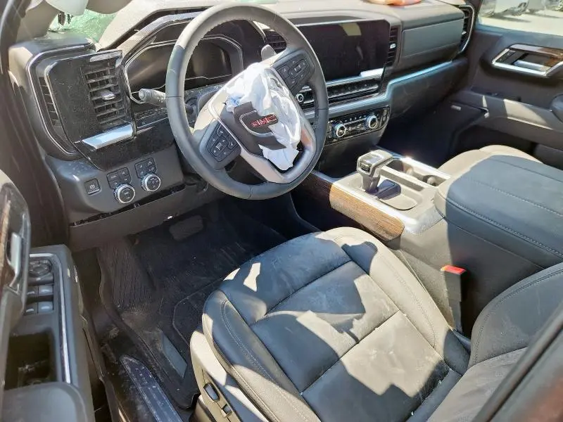 2025 GMC SIERRA K1500 ELEVATION  