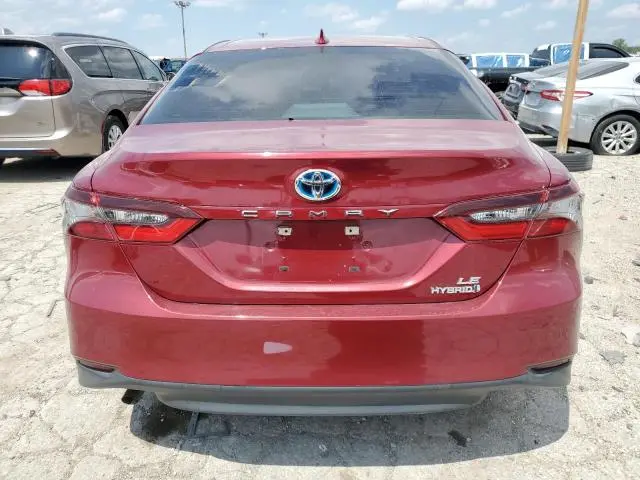 2022 TOYOTA CAMRY LE  