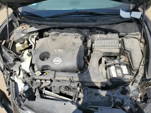 2010 NISSAN MAXIMA S  