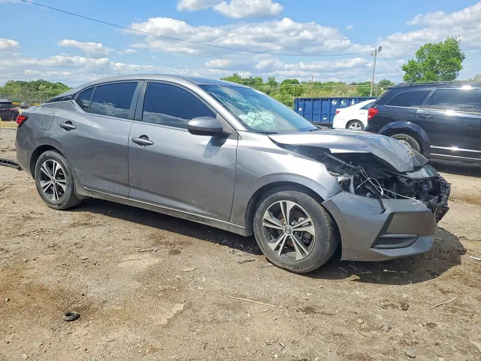 2022 NISSAN SENTRA SV  