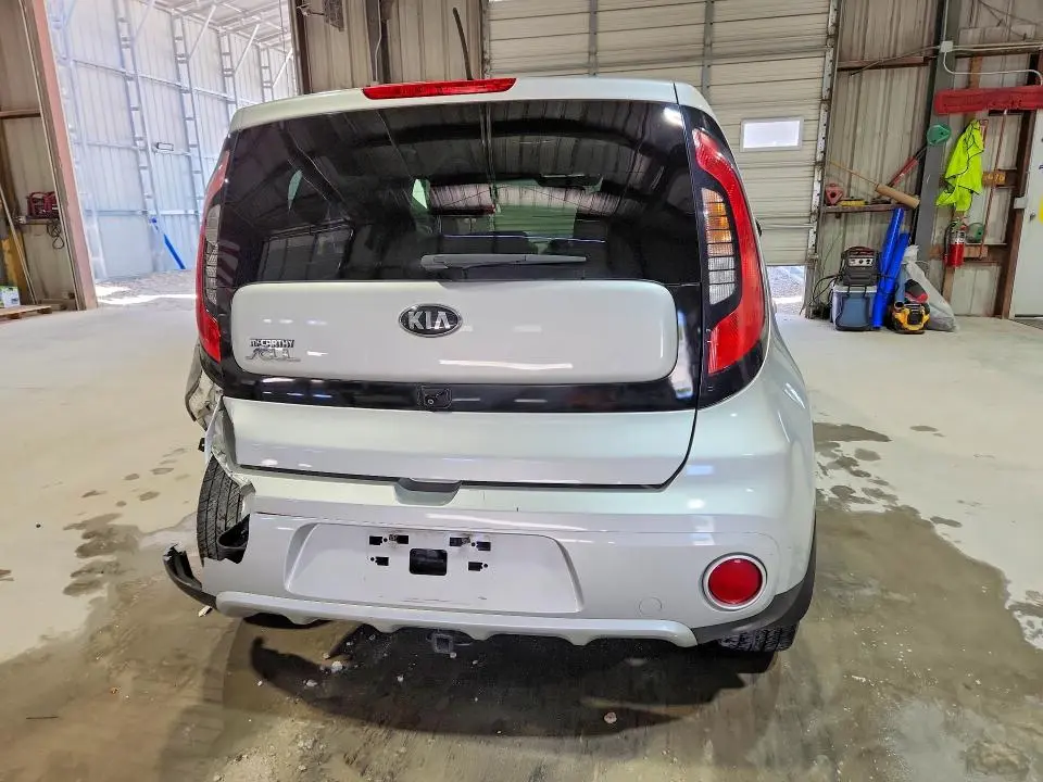 2017 KIA SOUL +  