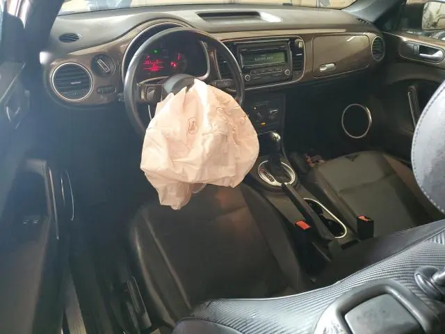 2012 VOLKSWAGEN BEETLE   