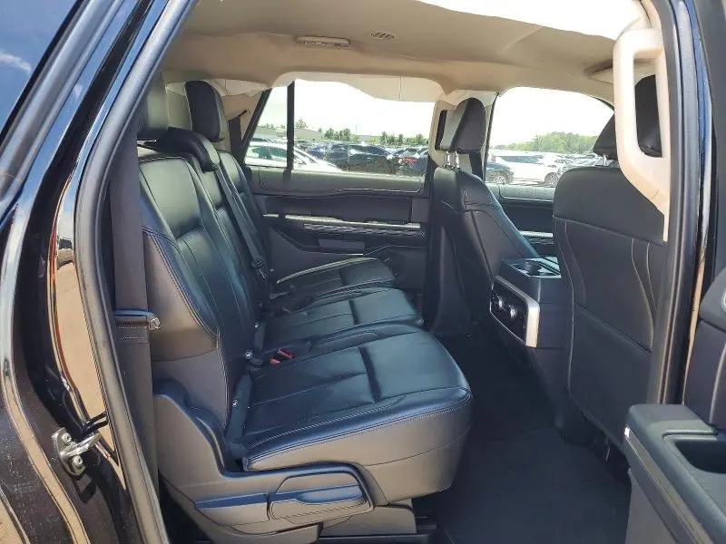 2023 FORD EXPEDITION MAX XLT  