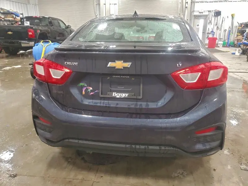 2016 CHEVROLET CRUZE LT  