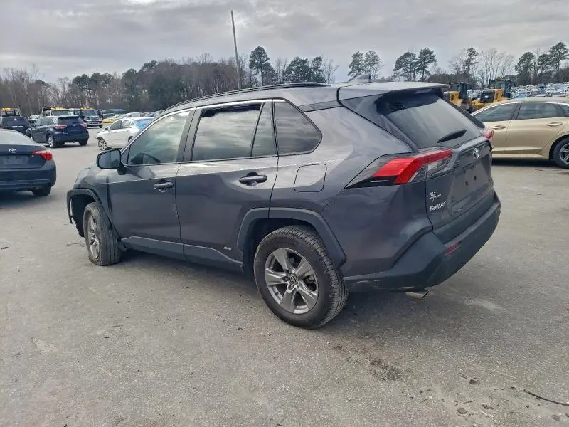 2023 TOYOTA RAV4 LE  