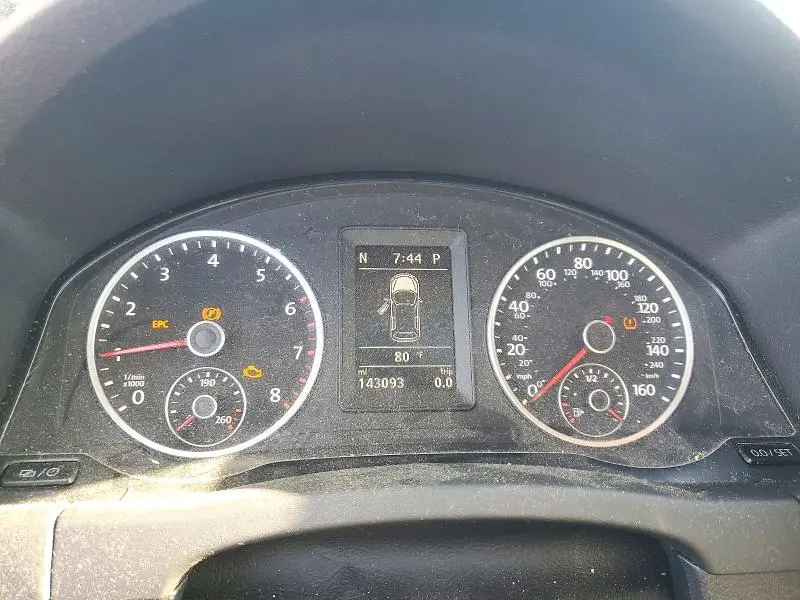 2016 VOLKSWAGEN TIGUAN S  