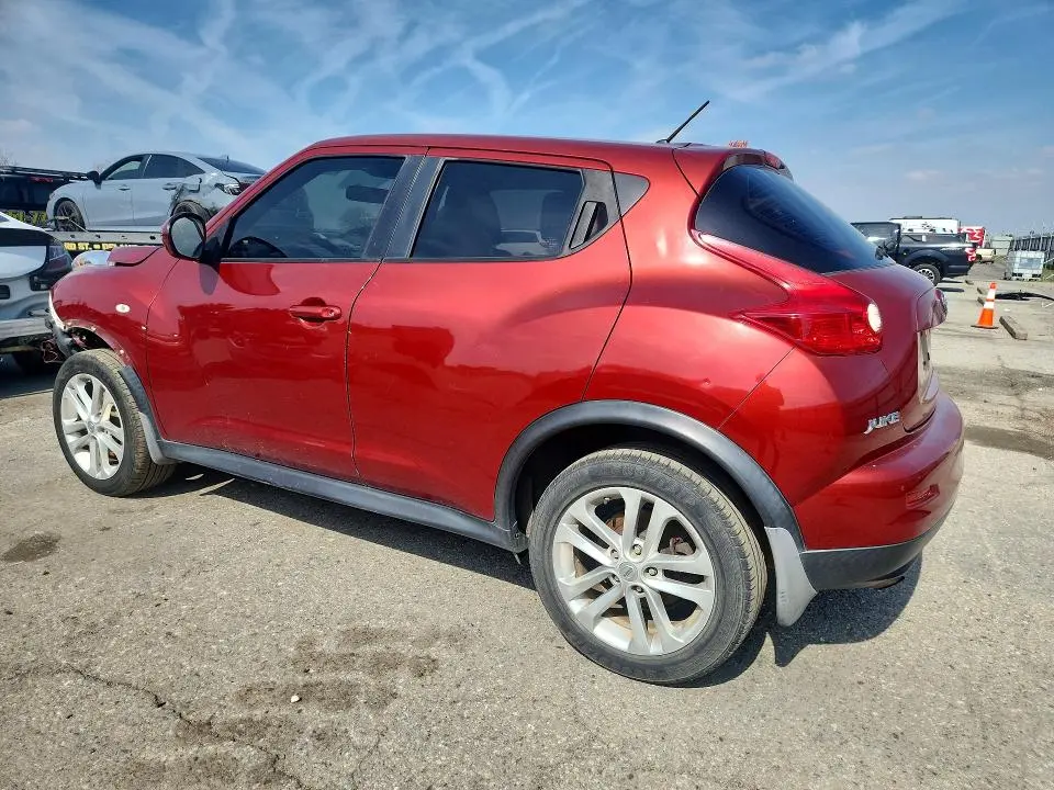 2013 NISSAN JUKE S  