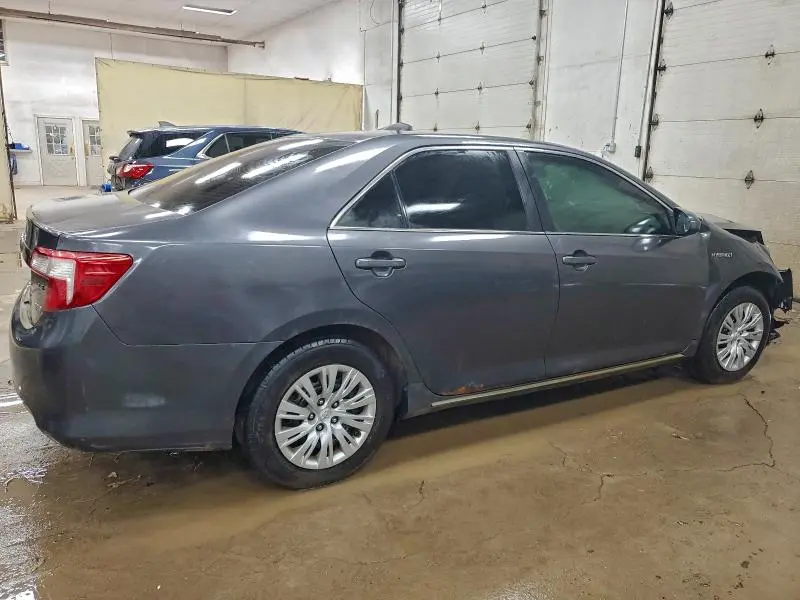 2013 TOYOTA CAMRY HYBRID  