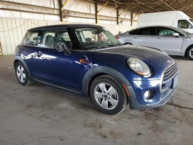 2017 MINI COOPER