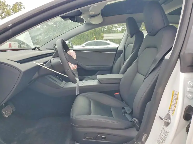 2025 TESLA MODEL 3   