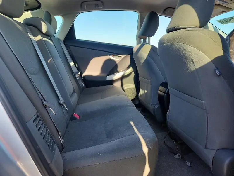 2013 TOYOTA PRIUS TWO  