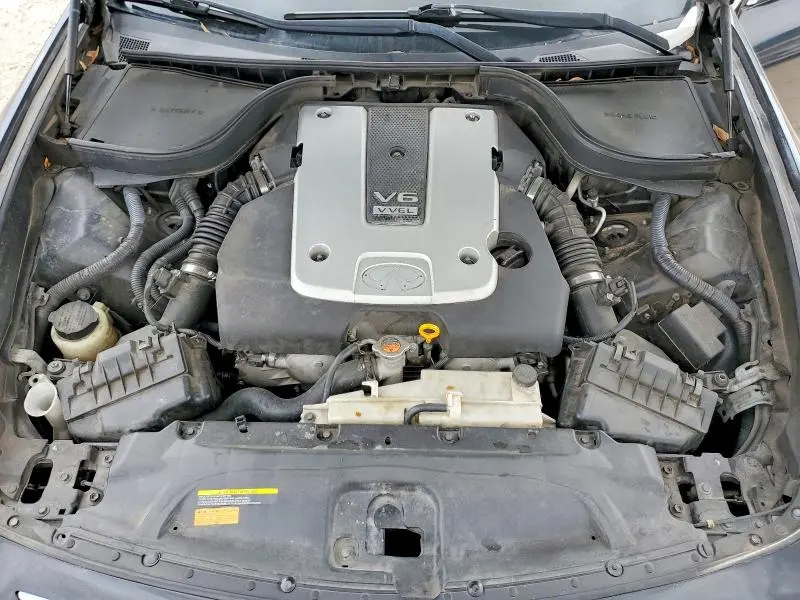 2015 INFINITI Q40 BASE  