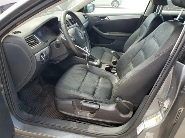 2011 VOLKSWAGEN JETTA TDI  