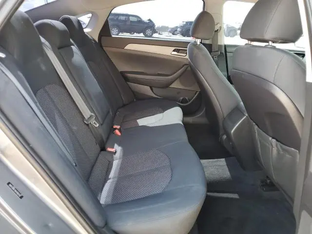 2019 HYUNDAI SONATA SE  