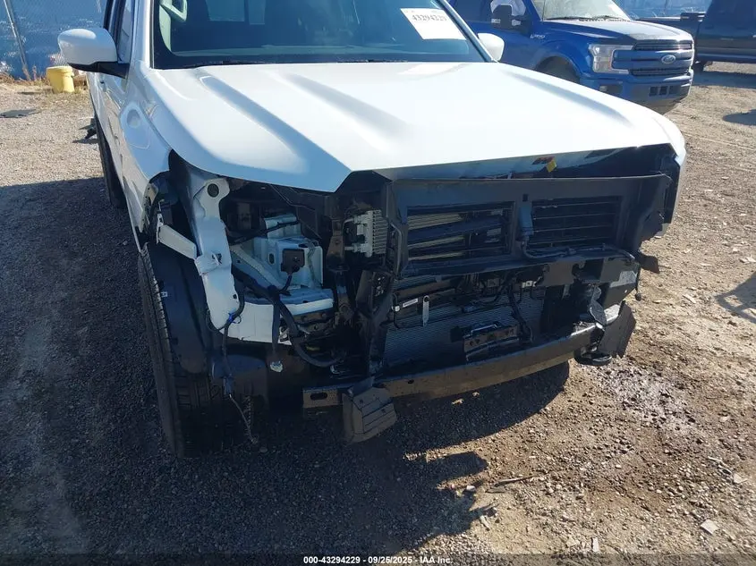 2025 NISSAN FRONTIER SV 4X4