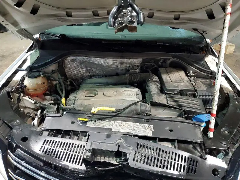 2017 VOLKSWAGEN TIGUAN S  