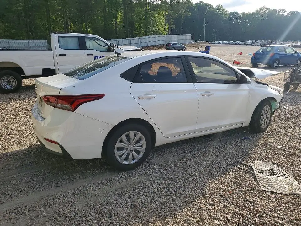 2019 HYUNDAI ACCENT SE  