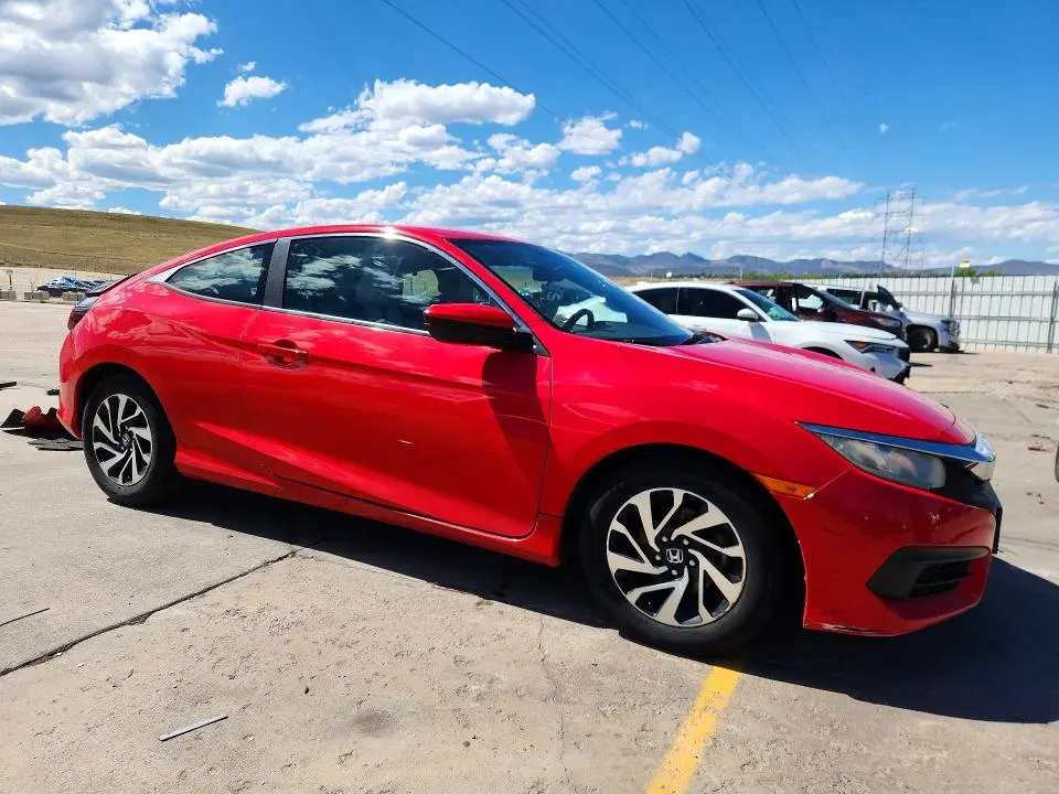 2016 HONDA CIVIC LX  