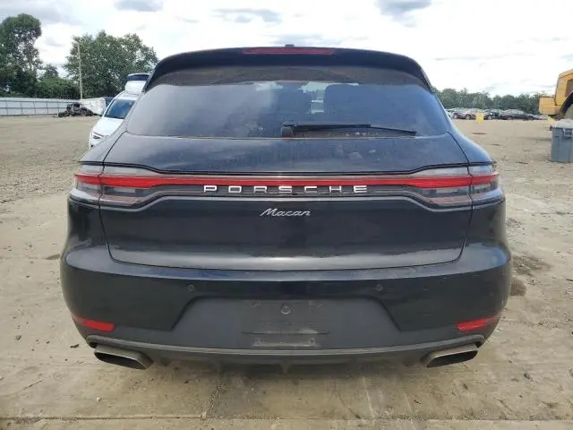 2021 PORSCHE MACAN   