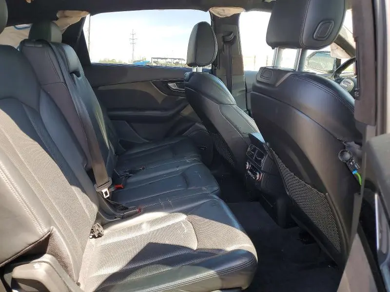 2017 AUDI Q7 PRESTIGE  