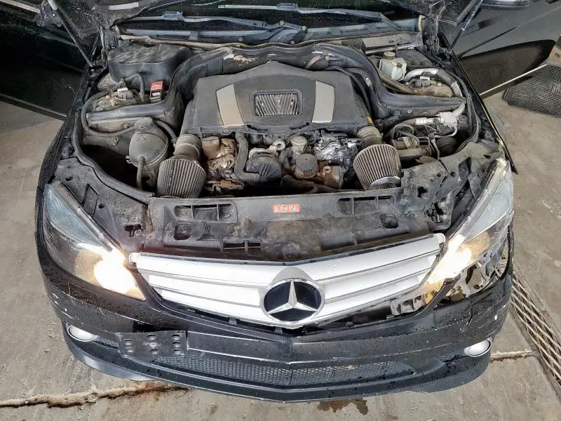 2010 MERCEDES-BENZ C 300