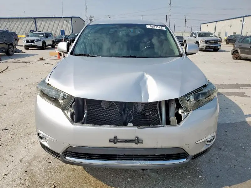 2011 TOYOTA HIGHLANDER BASE