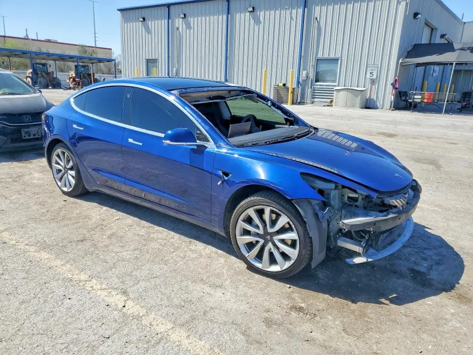 2019 TESLA MODEL 3   