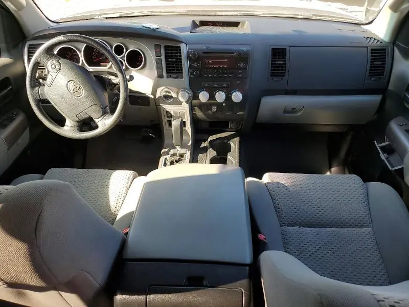 2011 TOYOTA TUNDRA GRADE  