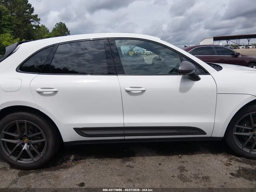 2025 PORSCHE MACAN T