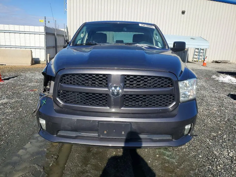 2015 RAM 1500 ST  