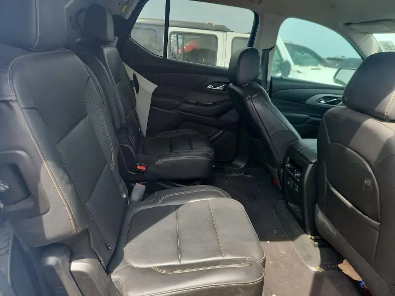 2021 CHEVROLET TRAVERSE RS  