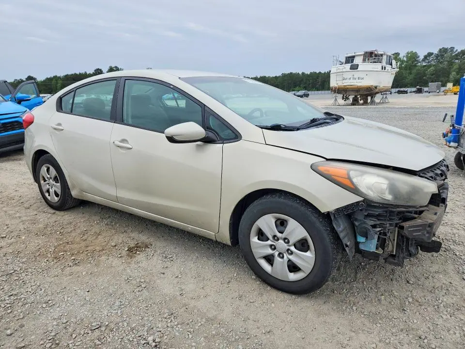 2015 KIA FORTE LX  