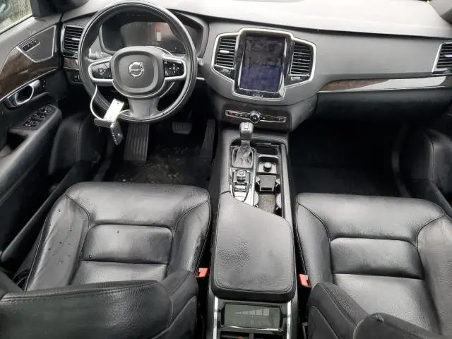 2018 VOLVO XC90 T6  