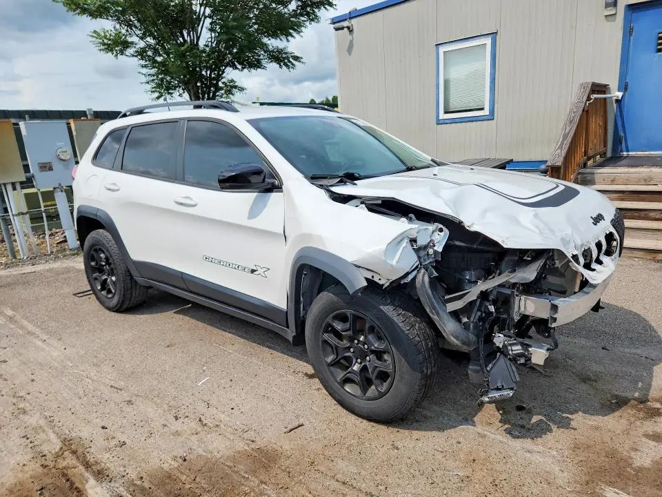 2022 JEEP CHEROKEE LATITUDE/X  