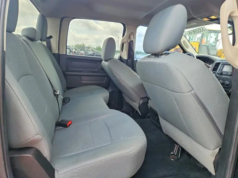 2014 RAM 1500 ST  