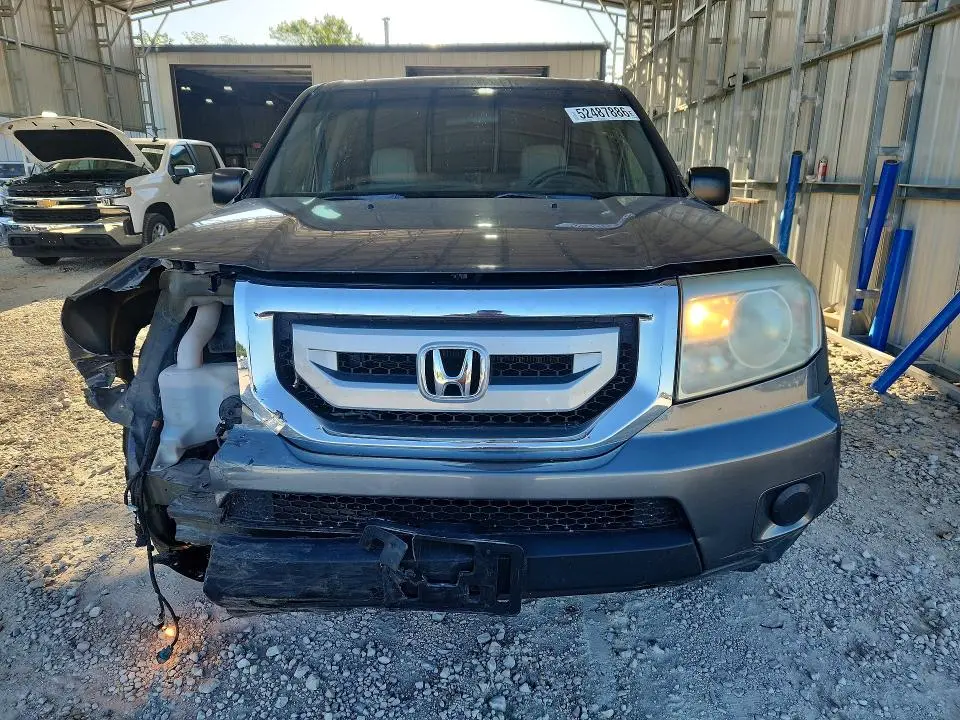 2011 HONDA PILOT LX  