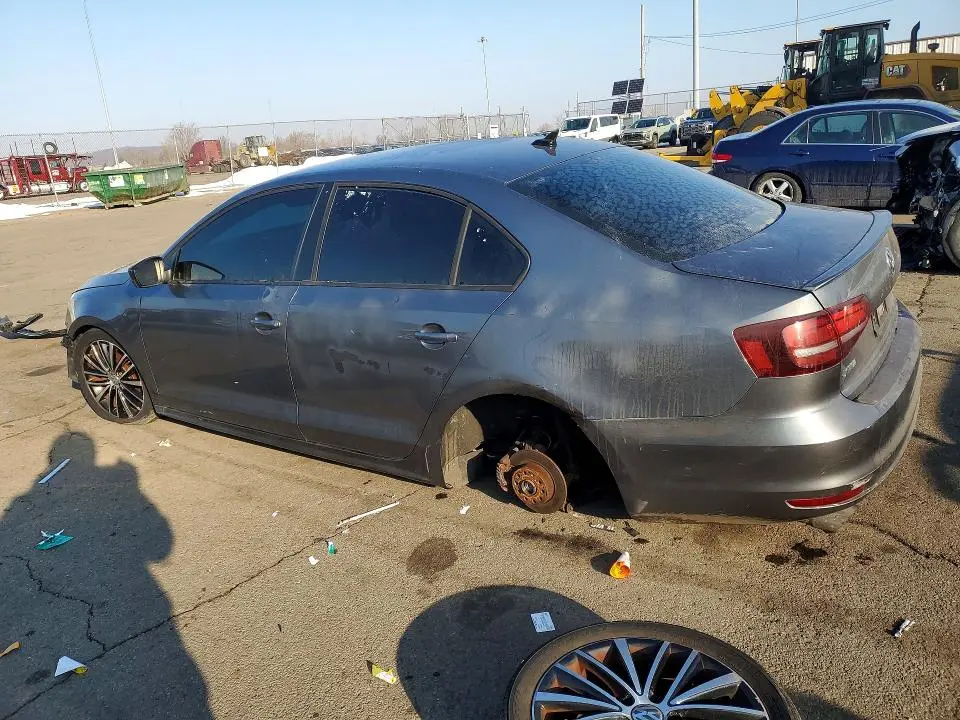 2016 VOLKSWAGEN JETTA SPORT  