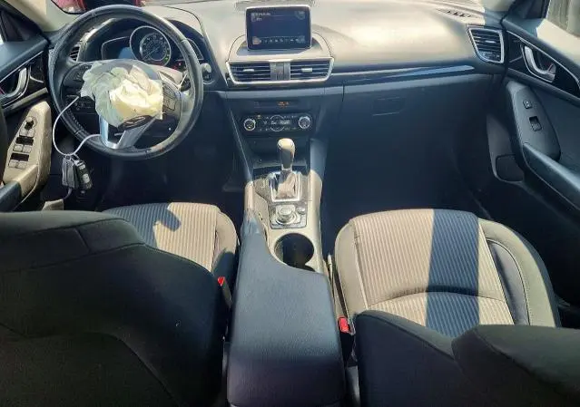 2016 MAZDA 3 TOURING  