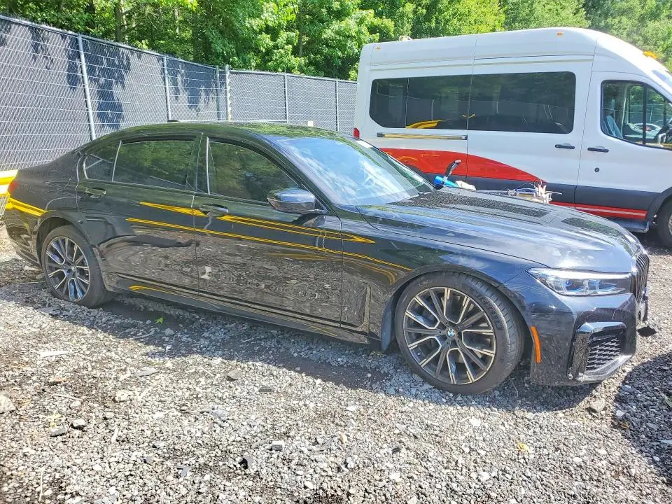 2020 BMW 750 XI  