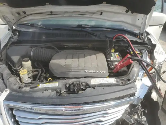 2011 CHRYSLER TOWN & COUNTRY TOURING  