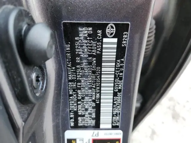 2014 TOYOTA CAMRY SE  