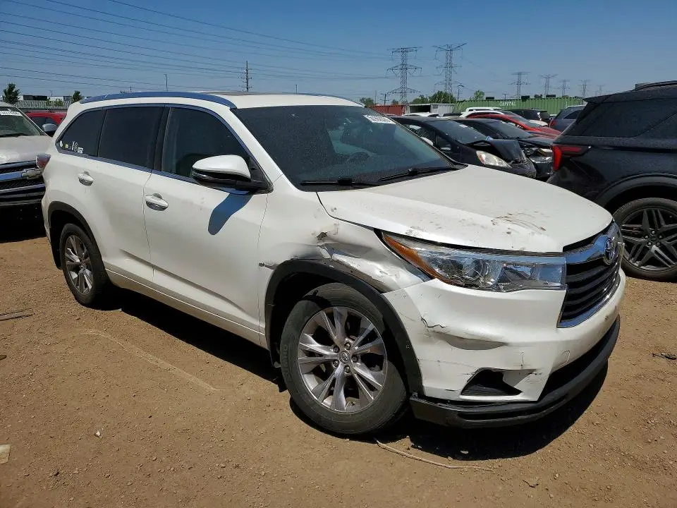 2015 TOYOTA HIGHLANDER XLE  