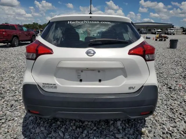2019 NISSAN KICKS S  