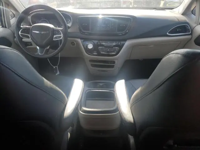 2017 CHRYSLER PACIFICA TOURING L  