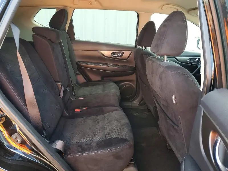 2014 NISSAN ROGUE SV  